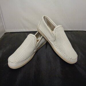 Brand New Minnetonka 674P slip-ons Pacific White Multiple Sizes New In Box F53